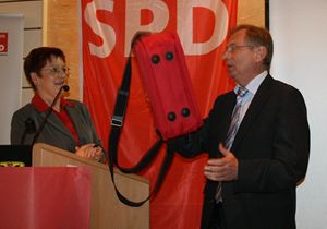 Reisetasche für zukünftige Berlinfahrten für Werner Schieder